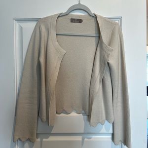 Heavy scalloped cashmere cardigan